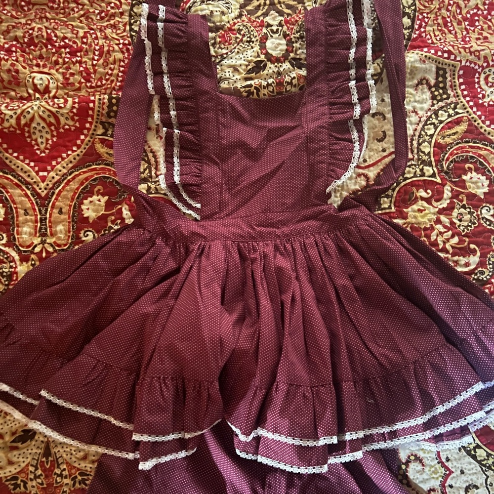 Wdw pinafore set